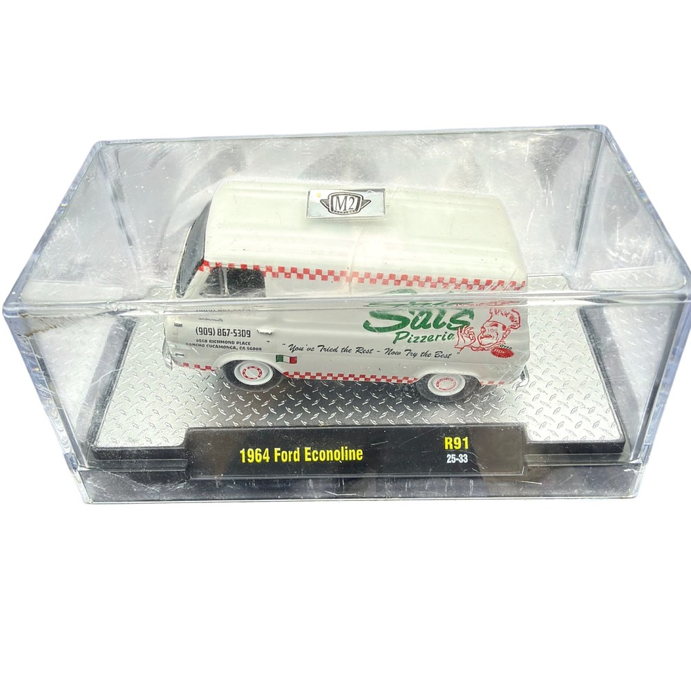 M2 Machines 1964 Ford Econoline Van Sals Pizzeria White 1:64 Diecast R91 Vintage